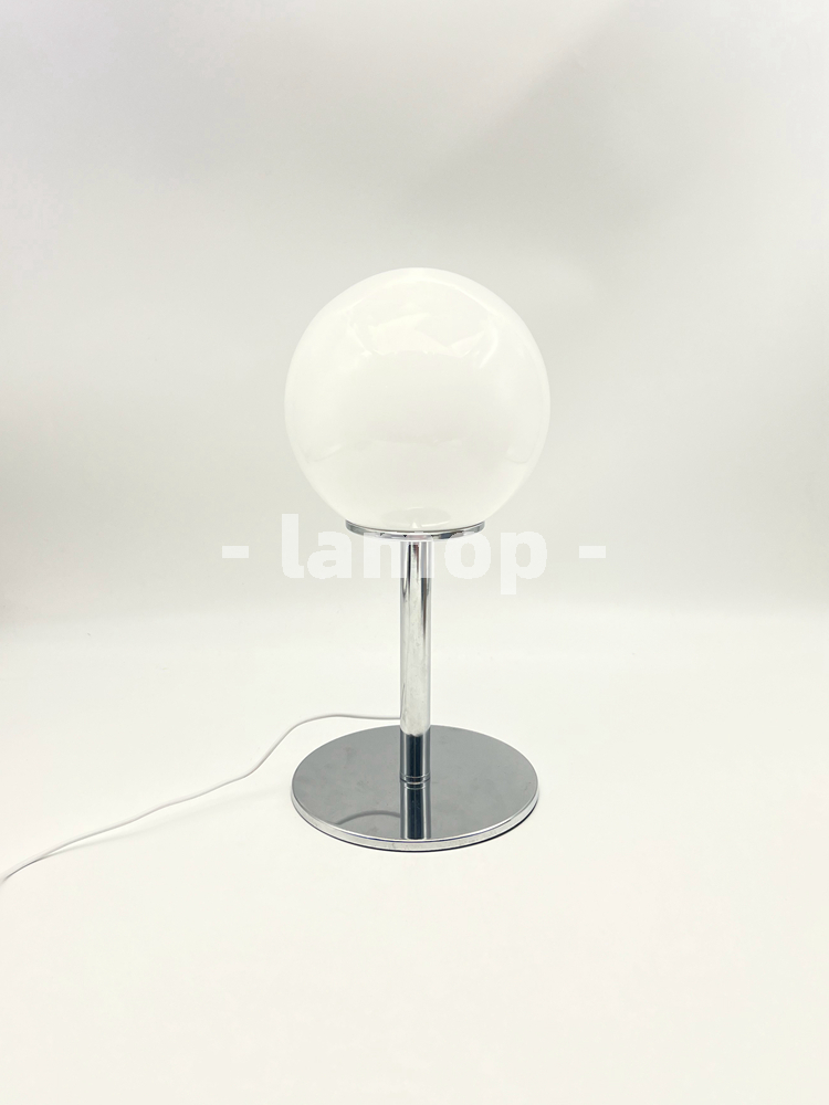 Lámpara de Mesa con Base Croma - Decor Lighting Lamps reseña y precio