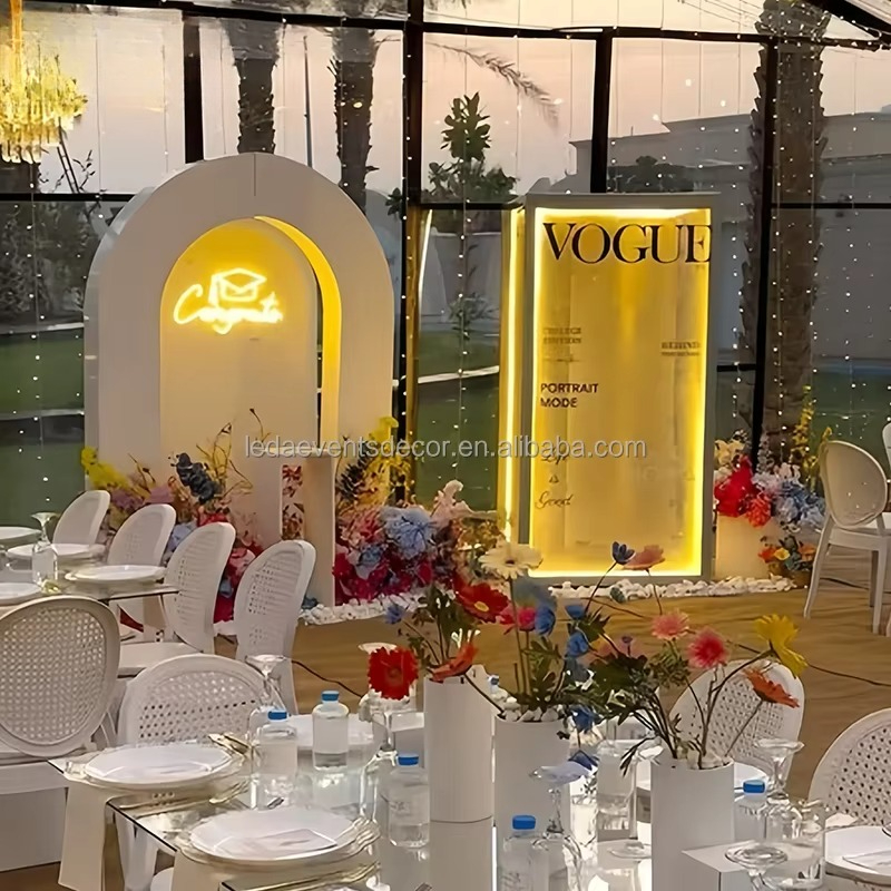 Evento moderno, fiesta, estudi - Lighting And Decor Magazine reseña y precio